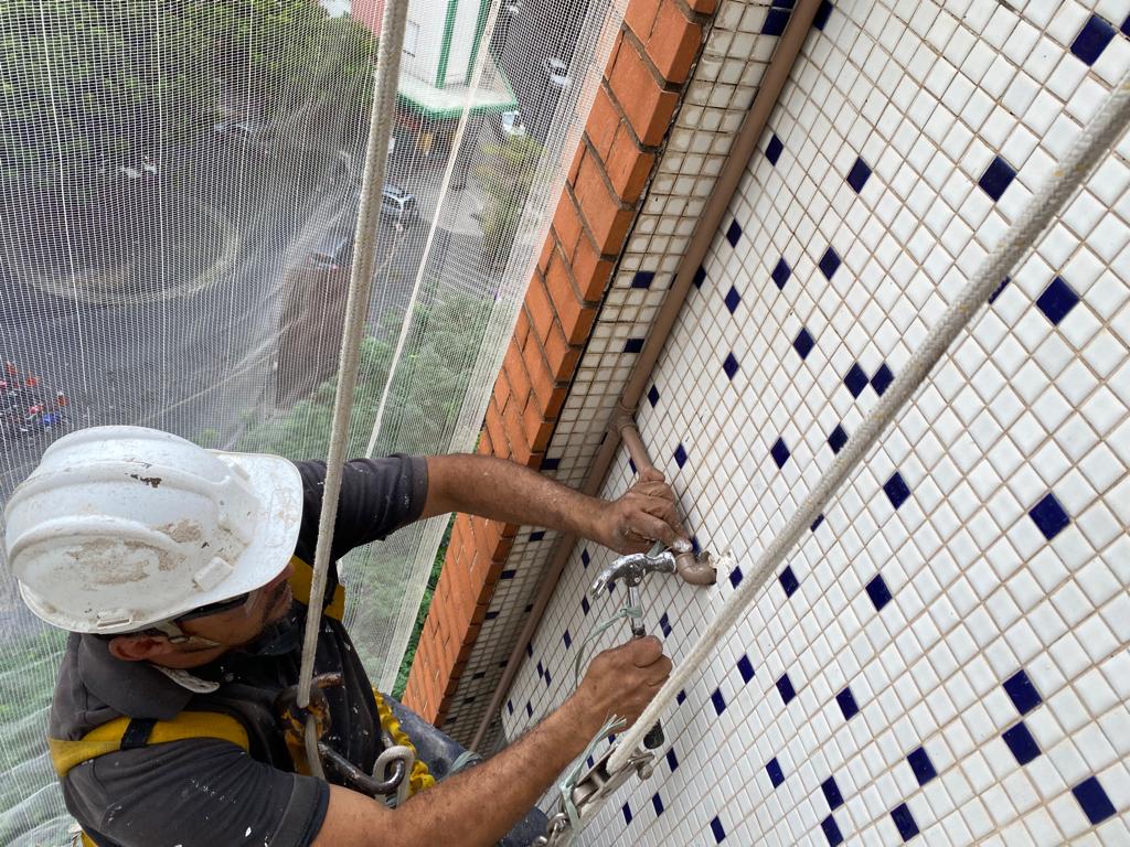 WhatsApp Image 2023-12-04 at 17.28.08 (10).jpeg